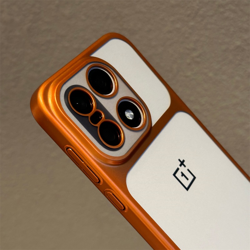 Luxe Nano Matte Translucent Ca - Luxury Plating Case recensie en prijs